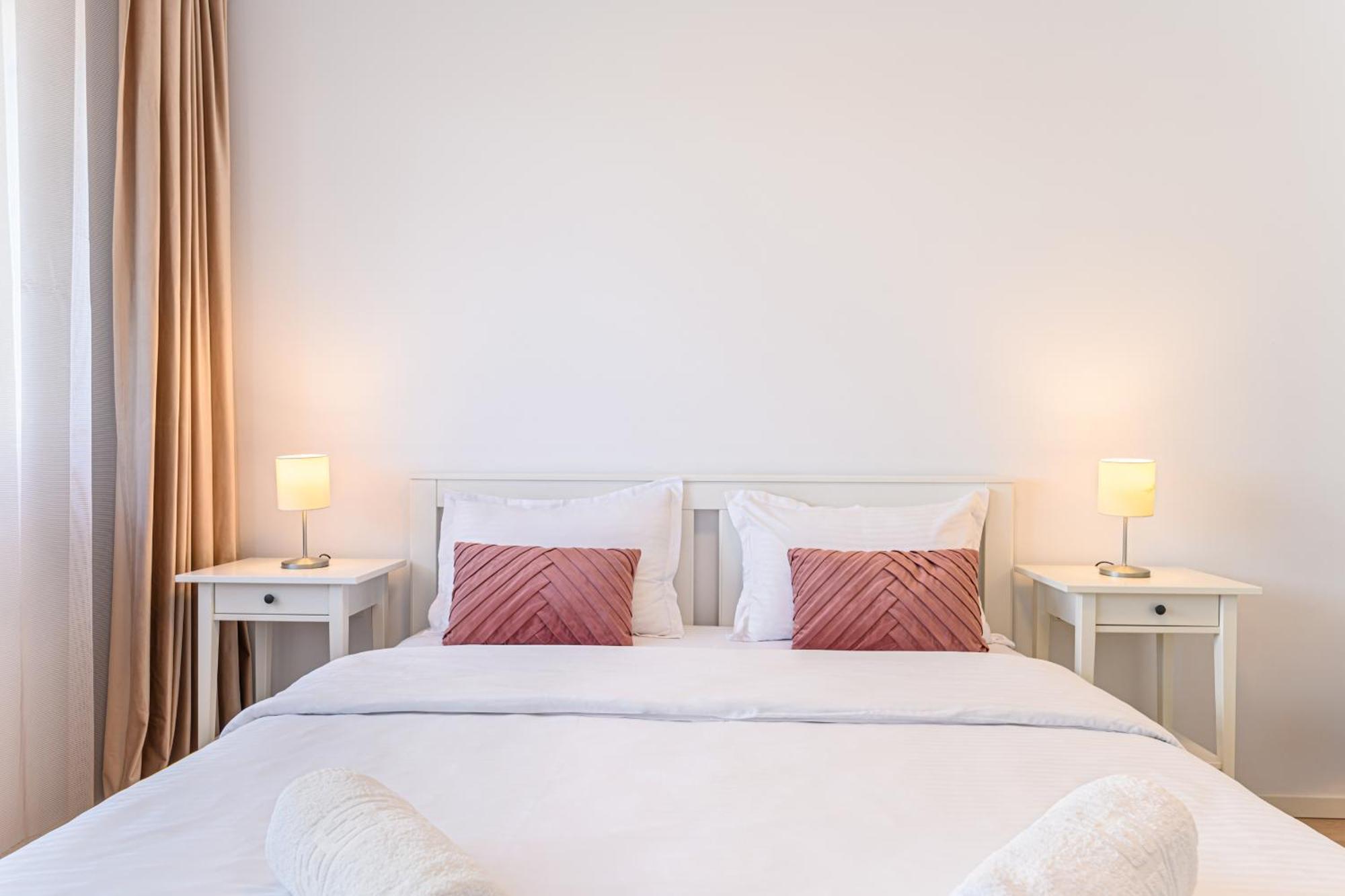 Jad - Luxury 3 Rooms & 2 Rooms Apartments In Kasper, Near Coresi Mall Брашов Екстер'єр фото