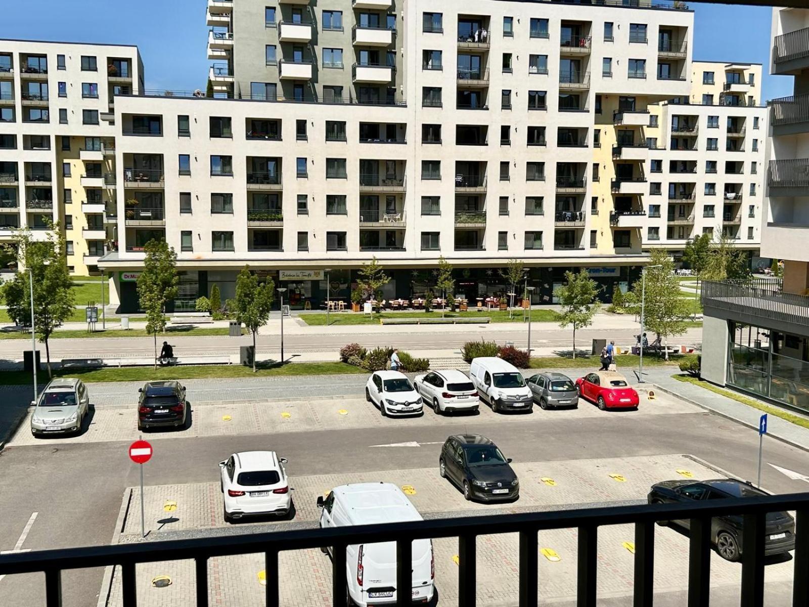 Jad - Luxury 3 Rooms & 2 Rooms Apartments In Kasper, Near Coresi Mall Брашов Екстер'єр фото